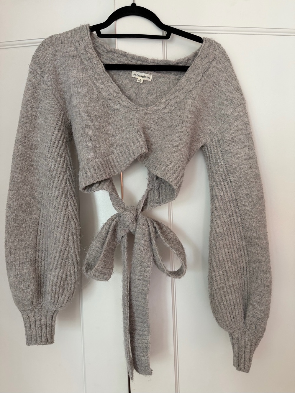 FOR LOVE AND LEMONS CROP SWEATER